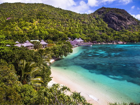 General-hotel-Beach-resort-at-Seychelles